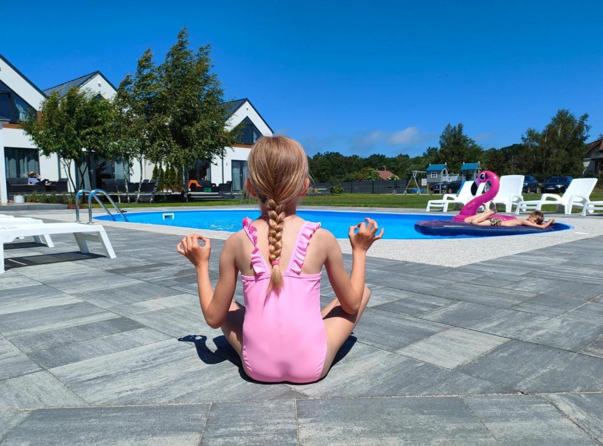 Slonce I Woda Domki Caloroczne, Klimatyzacja, Podgrzewany Basen, Bezplatny Parking ウェバ エクステリア 写真