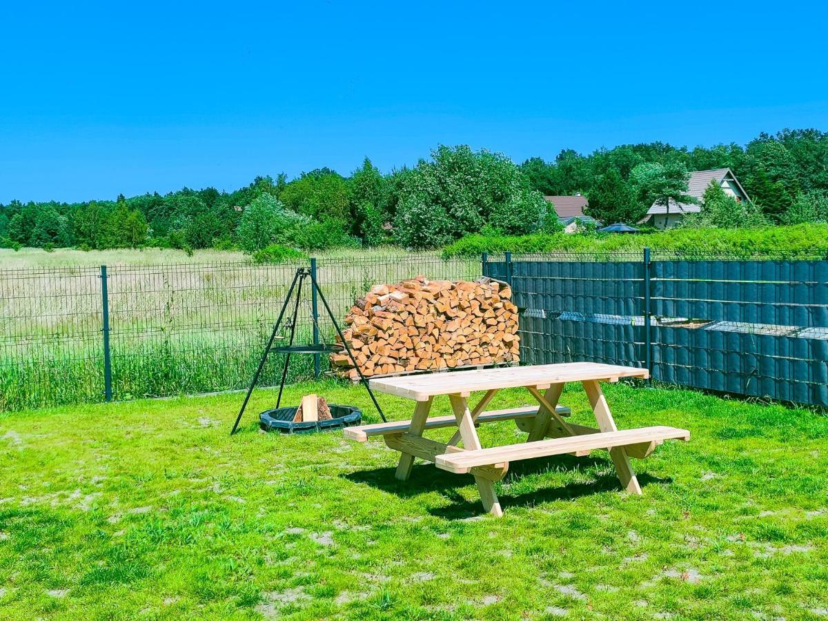 Slonce I Woda Domki Caloroczne, Klimatyzacja, Podgrzewany Basen, Bezplatny Parking ウェバ エクステリア 写真